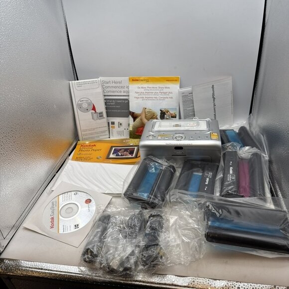 Kodak EasyShare Printer Dock Series 3 + C310 Camera w/ 300 Photo Paper Works - Picture 1 of 16